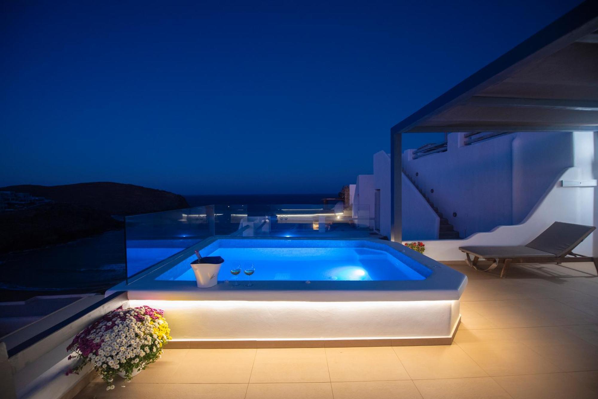 Myrsini'S Luxury Suites Merchia Mykonos Town Экстерьер фото